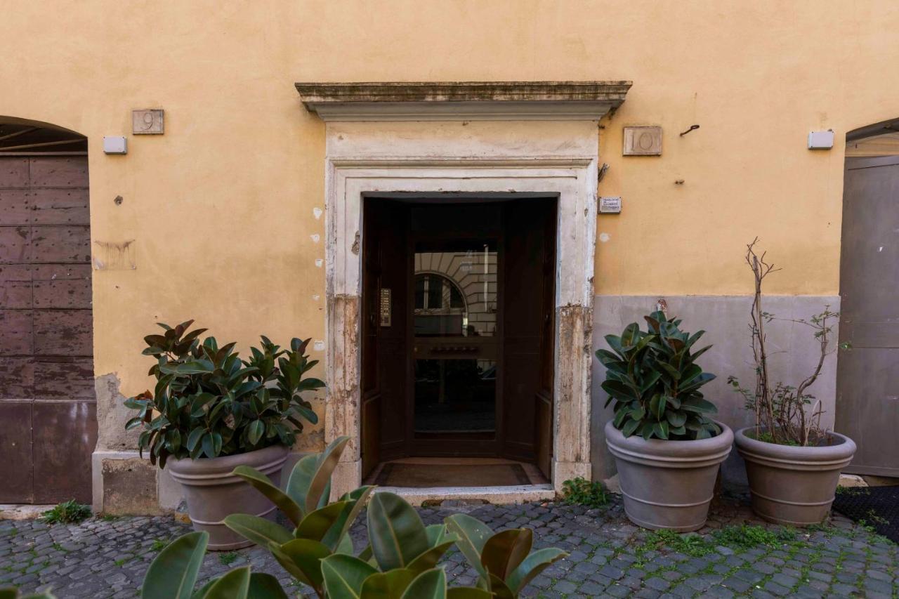 Sonder At Colosseum Cloisters Rome Exterior photo
